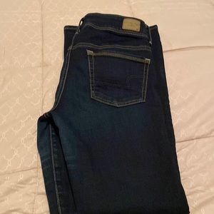 Women’s American Eagle jeans